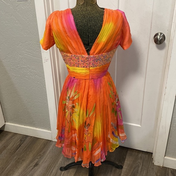 BGHAUTE SILK WATER COLOR  PROM OR PARTY DRESS - Picture 11 of 17